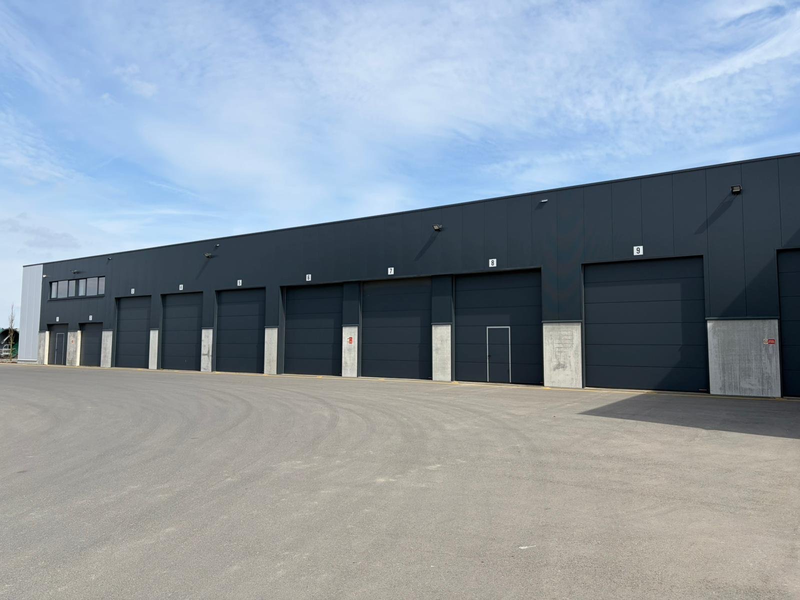 Quai de chargement Witrans Bastogne — logistique Province de Luxembourg et Grand-Duché du Luxembourg